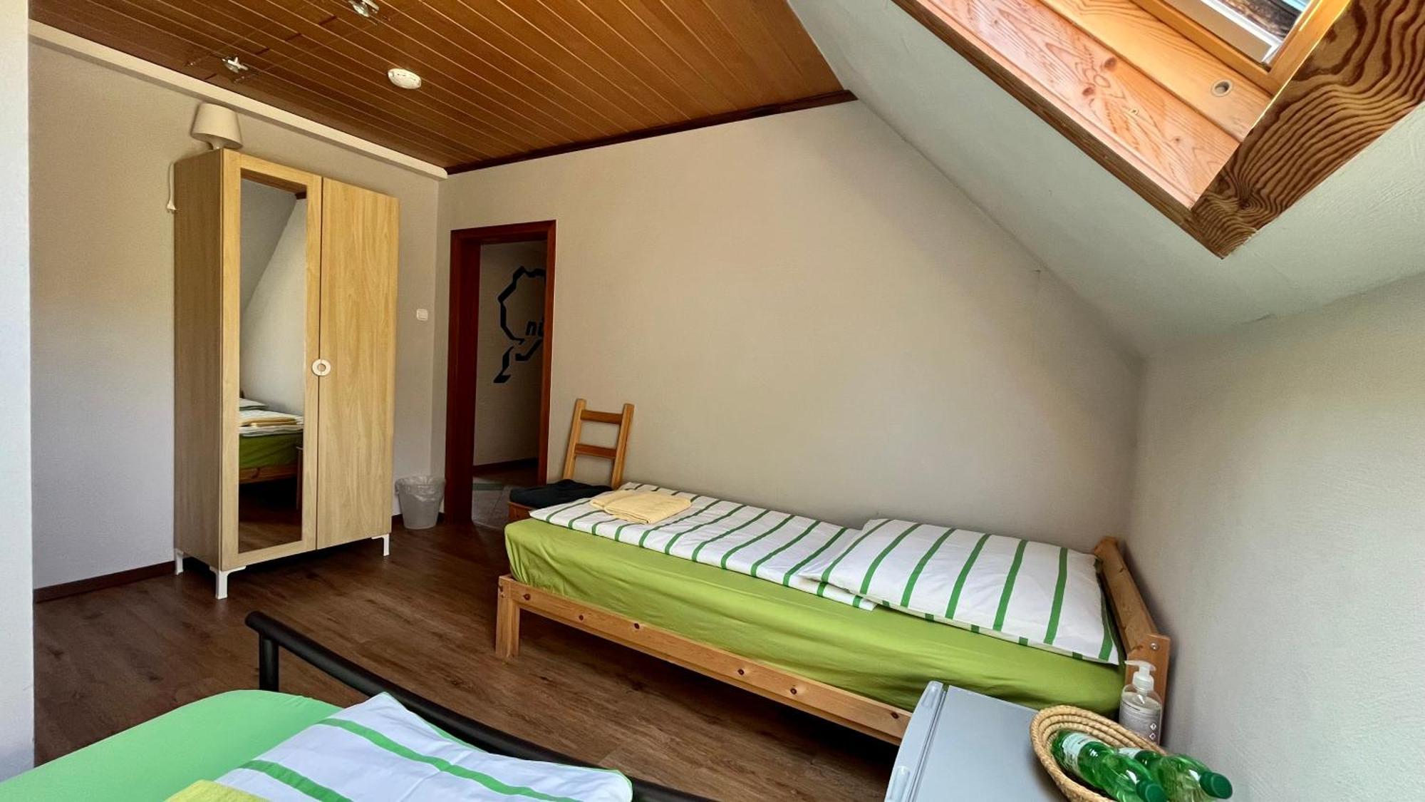 Bed and Breakfast Franky House Am Nuerburgring Quiddelbach Zewnętrze zdjęcie