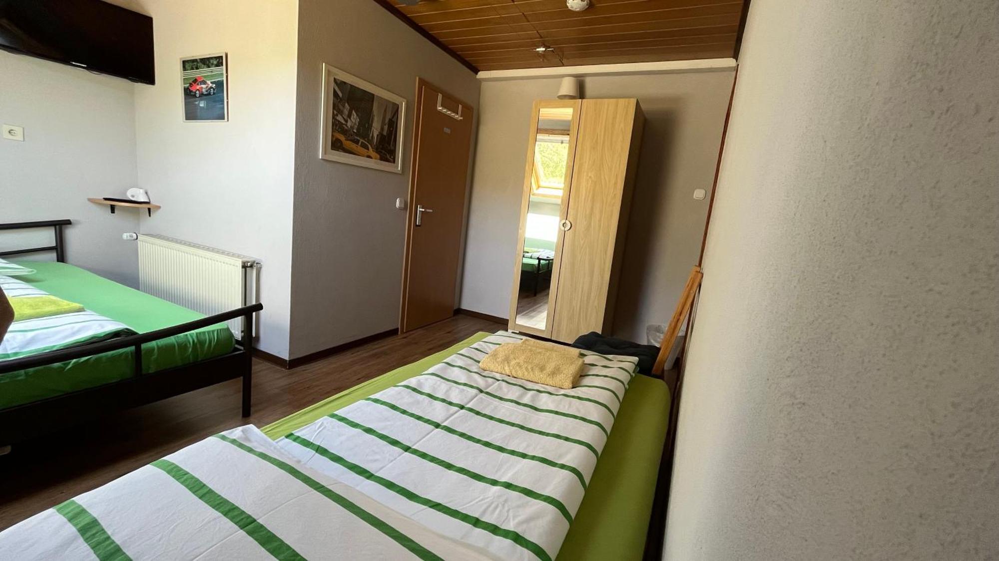 Bed and Breakfast Franky House Am Nuerburgring Quiddelbach Zewnętrze zdjęcie